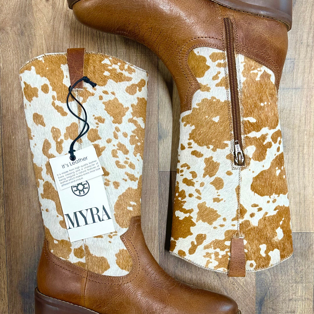 
                      
                        Pointy Beige Boots
                      
                    