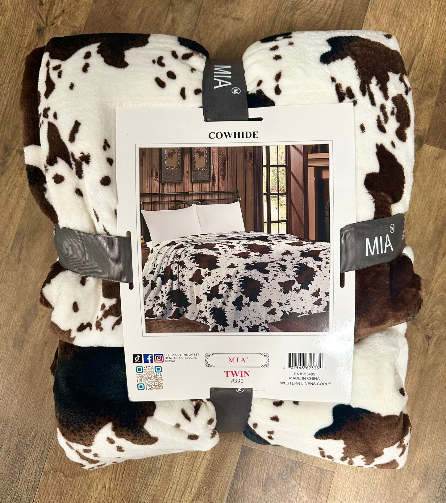 Cow Print Throw Blanket - Twin Size