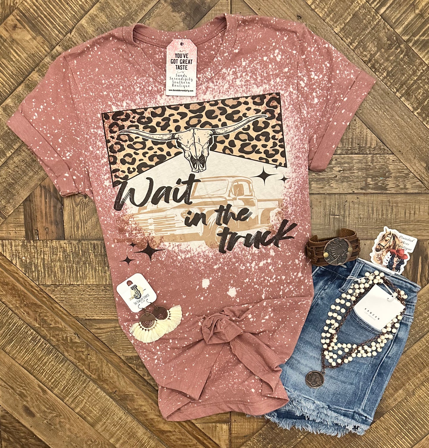 Wait In The Truck Tee 💗